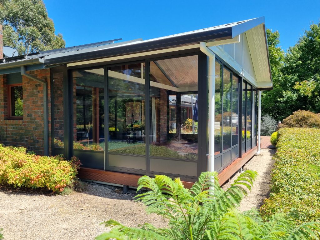 Outdoor area side